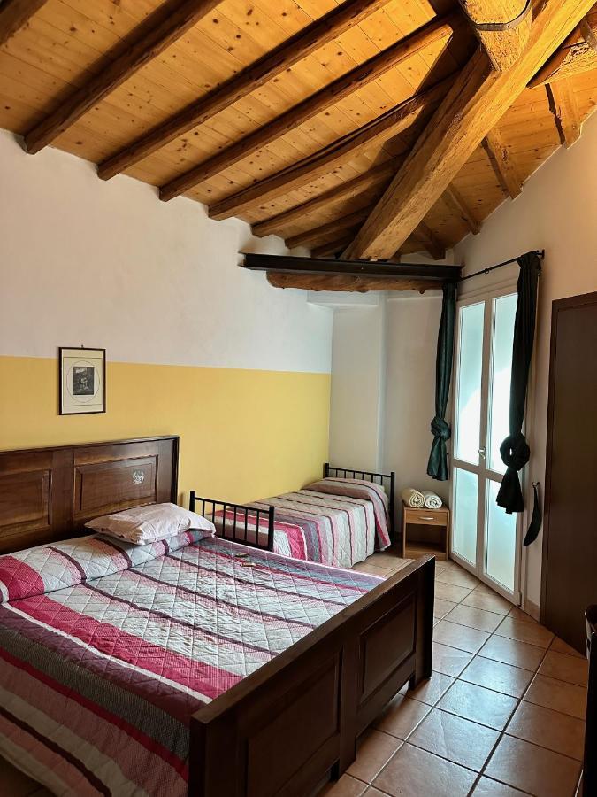 Agriturismo La Rasdora Porto Mantovano Bagian luar foto