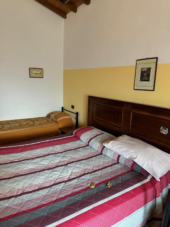 Agriturismo La Rasdora Porto Mantovano Bagian luar foto