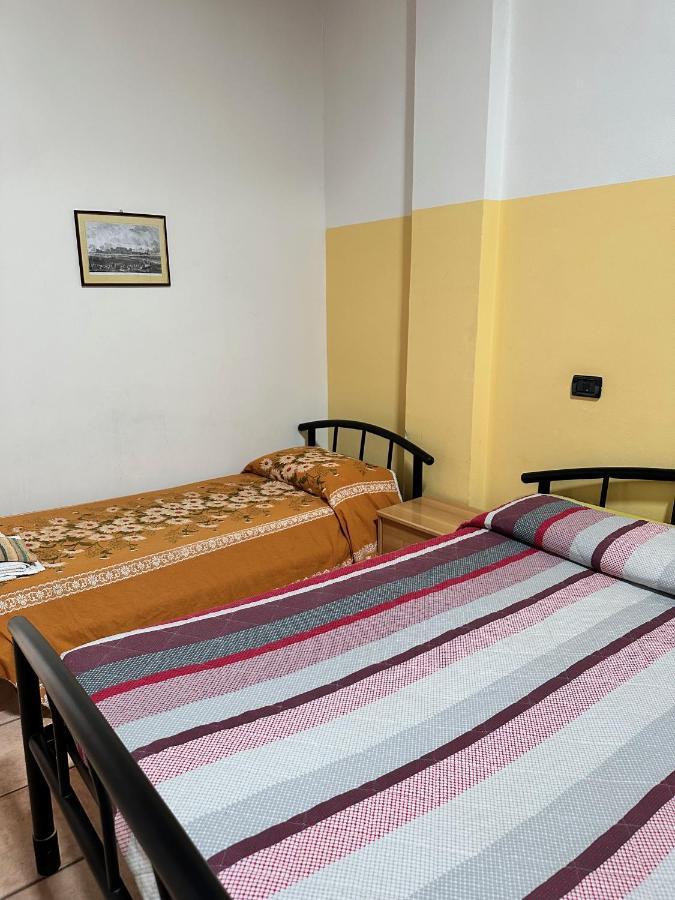 Agriturismo La Rasdora Porto Mantovano Bagian luar foto